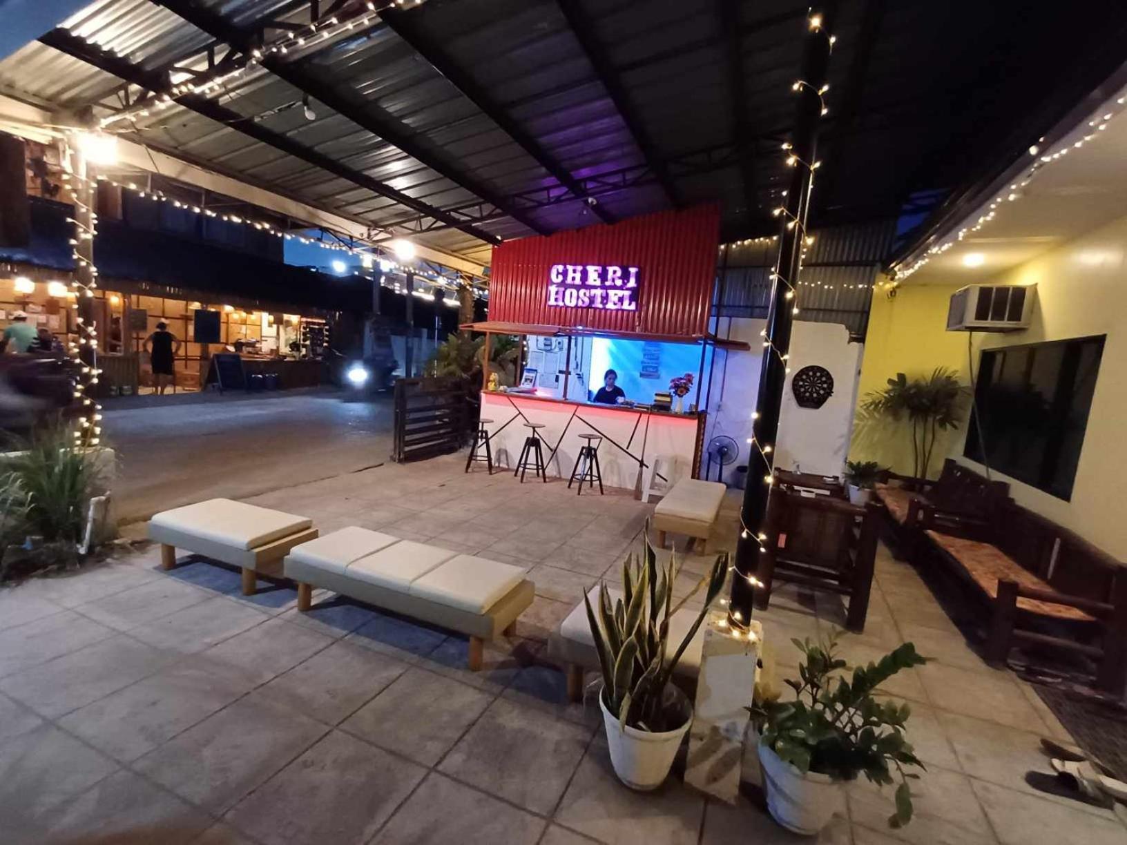 Cheri Backpackers Hostel 몰볼 외부 사진