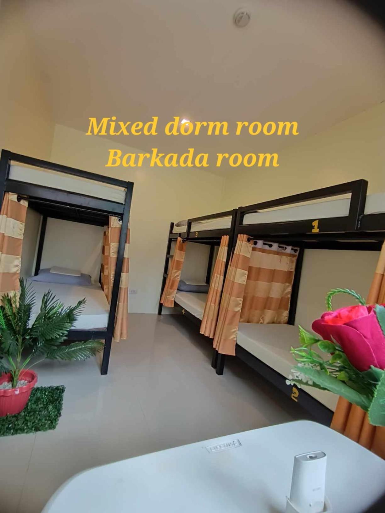 Cheri Backpackers Hostel 몰볼 외부 사진